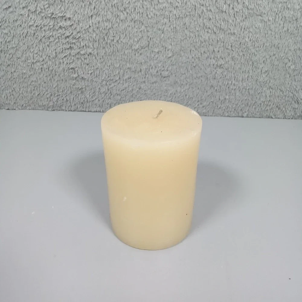 Unbranded‎ Cream Off-White Unscented Pillar Candle 4 Inch Solid Wax Single Wick